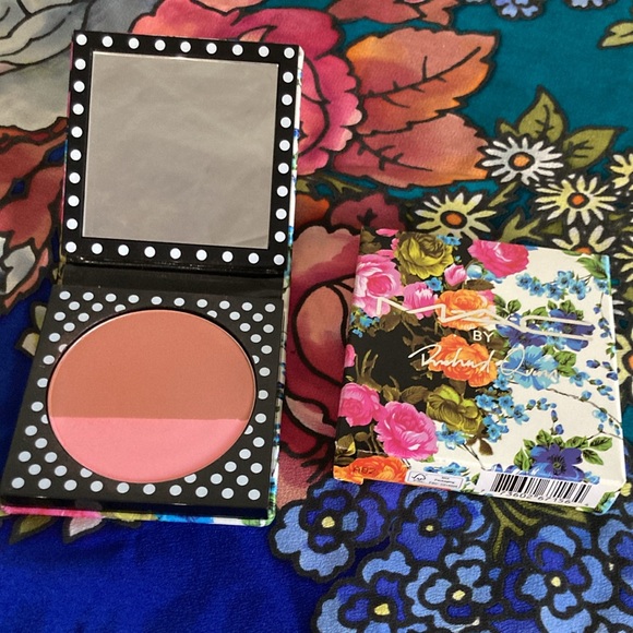 Mac cosmetics X Richard Quinn Collection Sunset Boulevard Powder Blush Duo - Picture 2 of 5